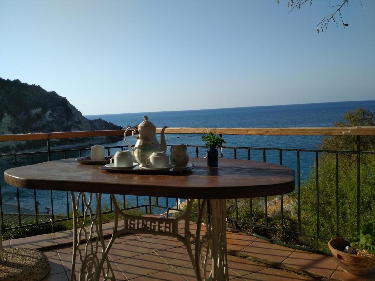 Ostria Hotell Áyios Nikítas Exteriör bild