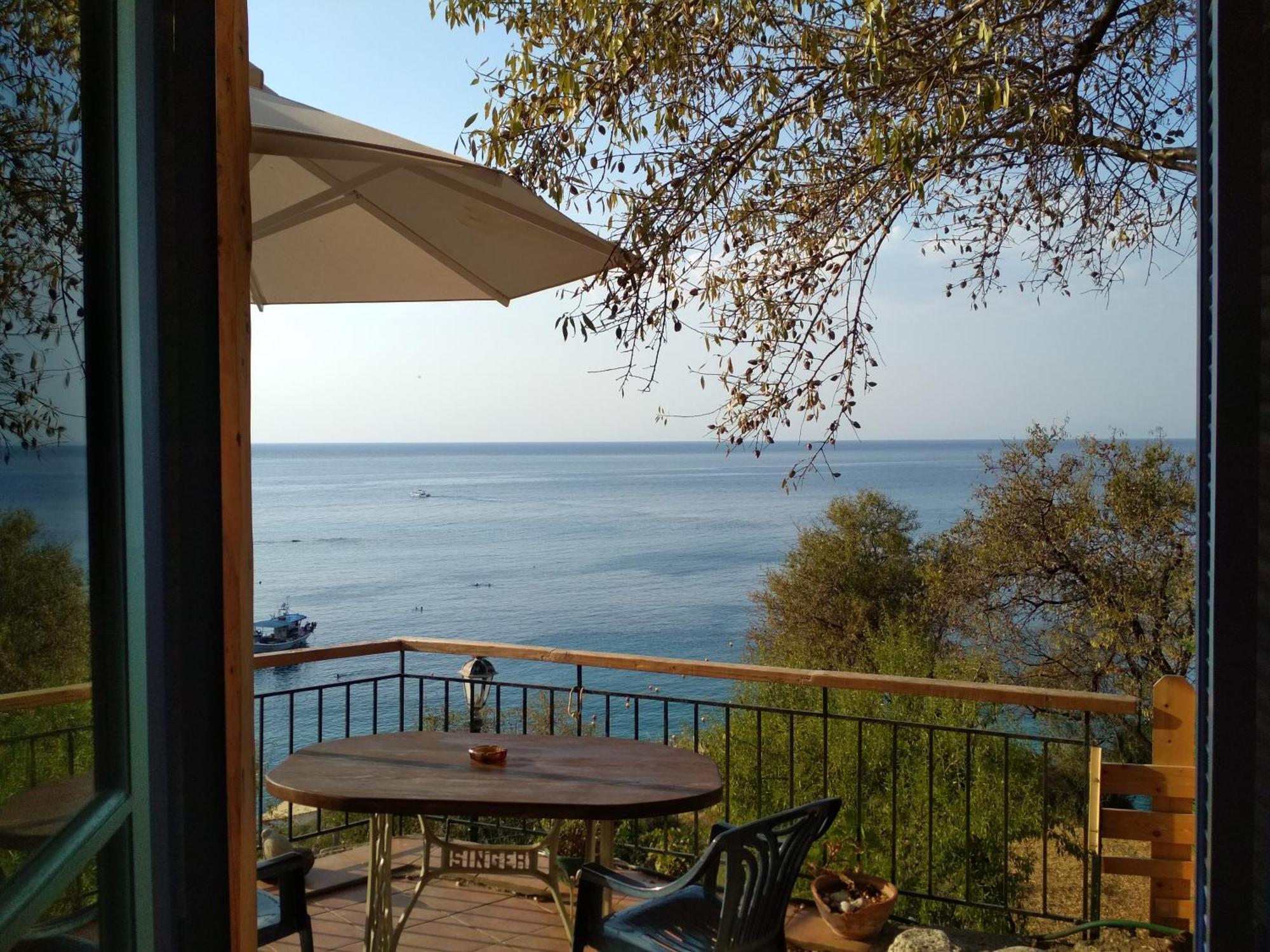 Ostria Hotell Áyios Nikítas Exteriör bild