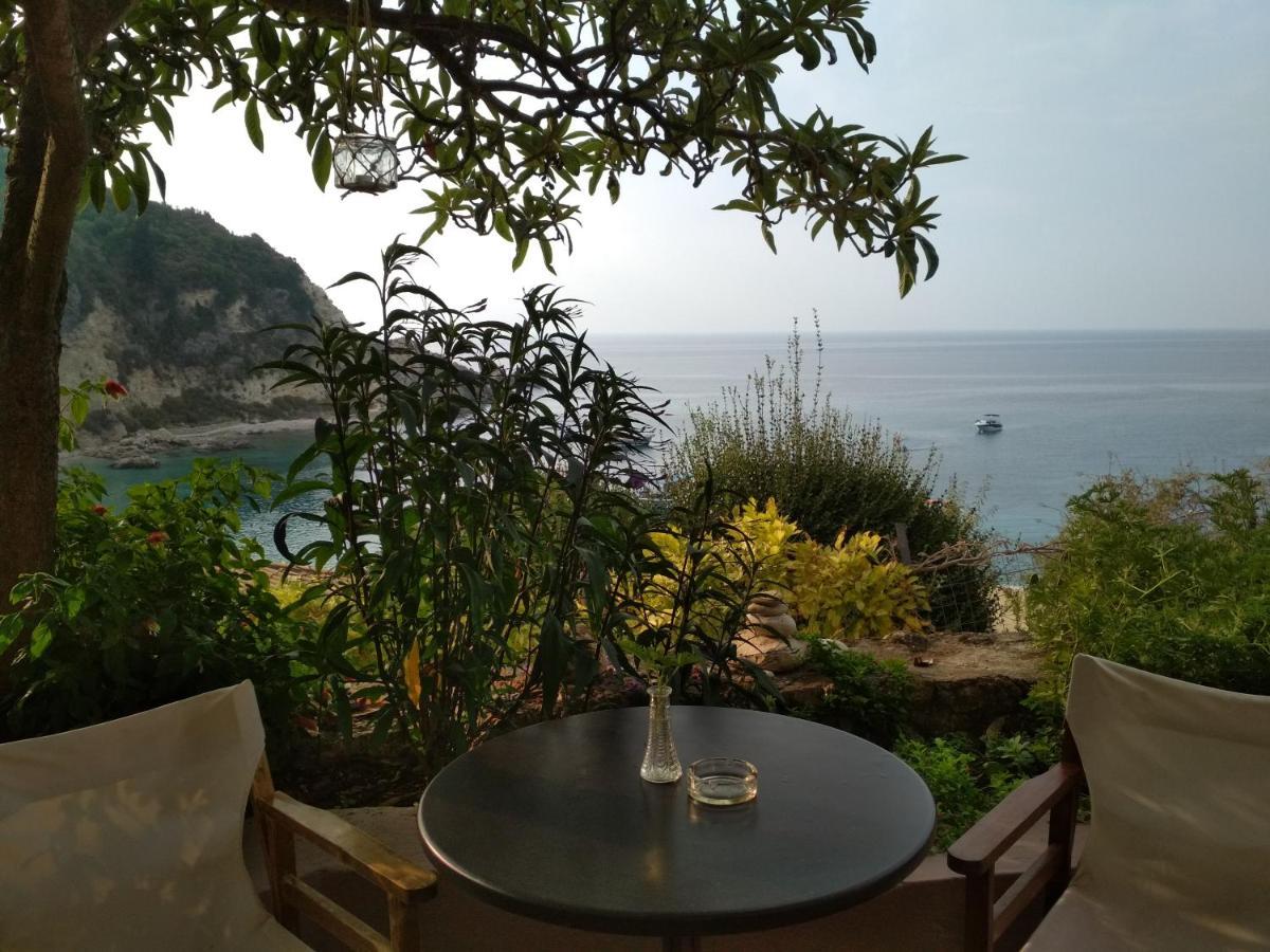 Ostria Hotell Áyios Nikítas Exteriör bild