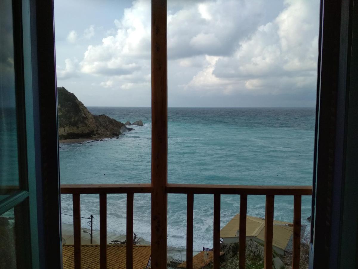 Ostria Hotell Áyios Nikítas Exteriör bild